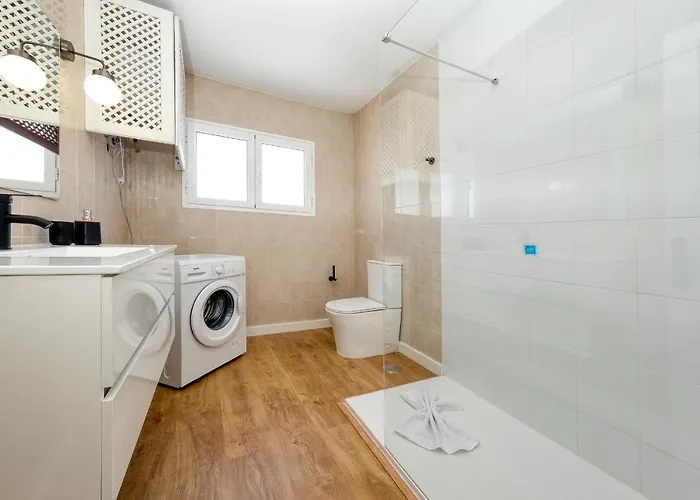 Ferienhaus Sunlit Paradise - Sea View Puerto del Carmen (Lanzarote)