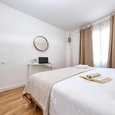 Sunlit Paradise - Sea View Hébergement de vacances *