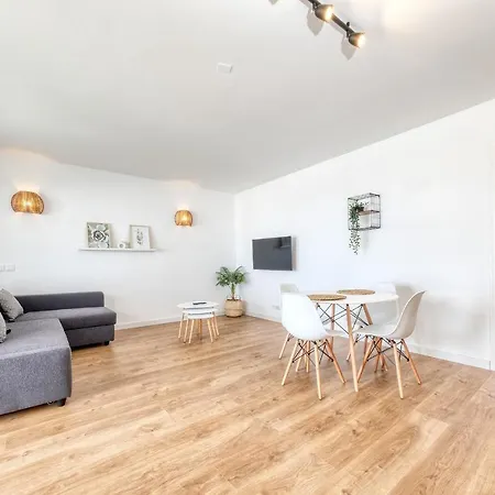 Sunlit Paradise - Sea View Hébergement de vacances Puerto del Carmen (Lanzarote)